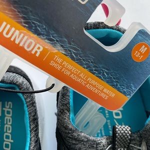 Speedo strider junior girls. Water shoes.